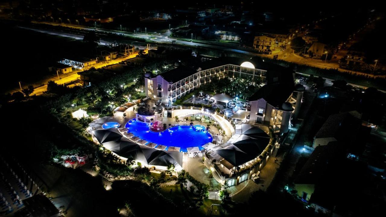 Grand Hotel Balestrieri Torre Melissa Exterior foto