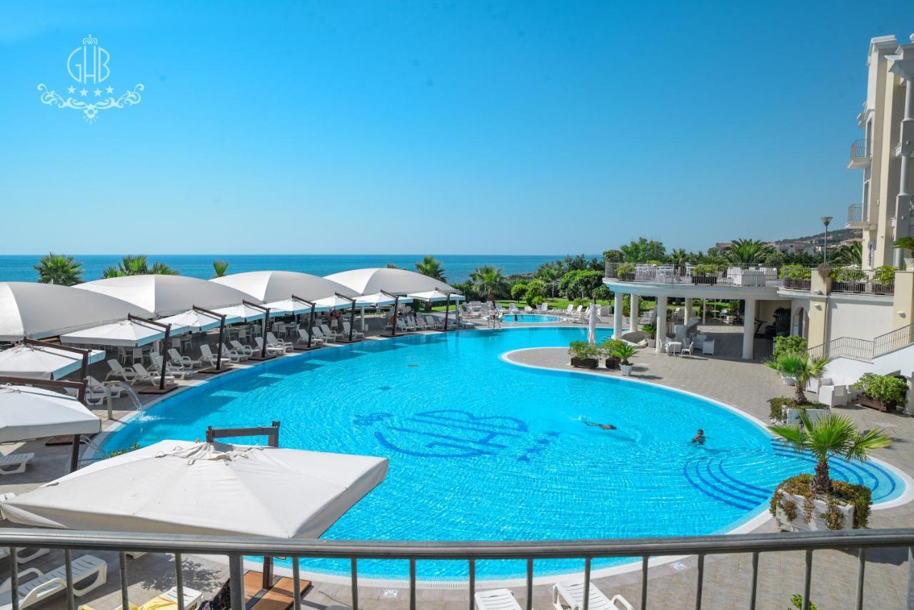 Grand Hotel Balestrieri Torre Melissa Exterior foto